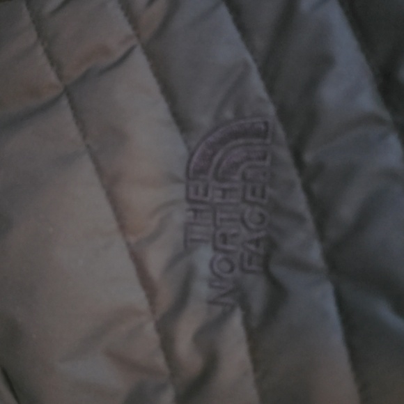 Reversible Northface vest jacket - Picture 5 of 8
